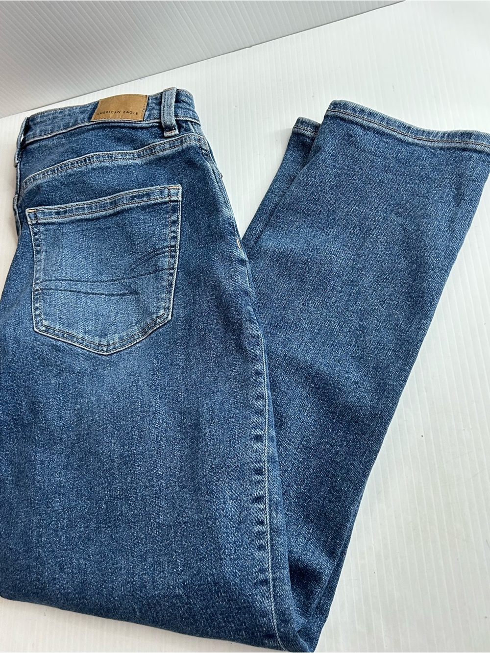 American Eagle mom Jeans stretch 4 short 28/26”